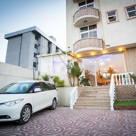 White House Addis Hotel ภายนอก รูปภาพ