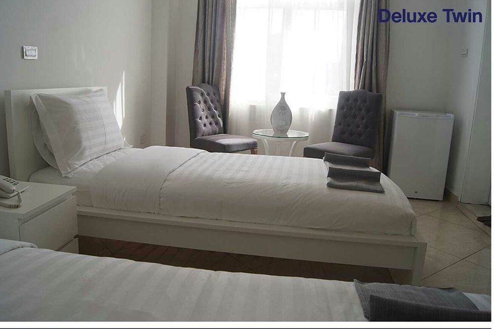 White House Addis Hotel ภายนอก รูปภาพ