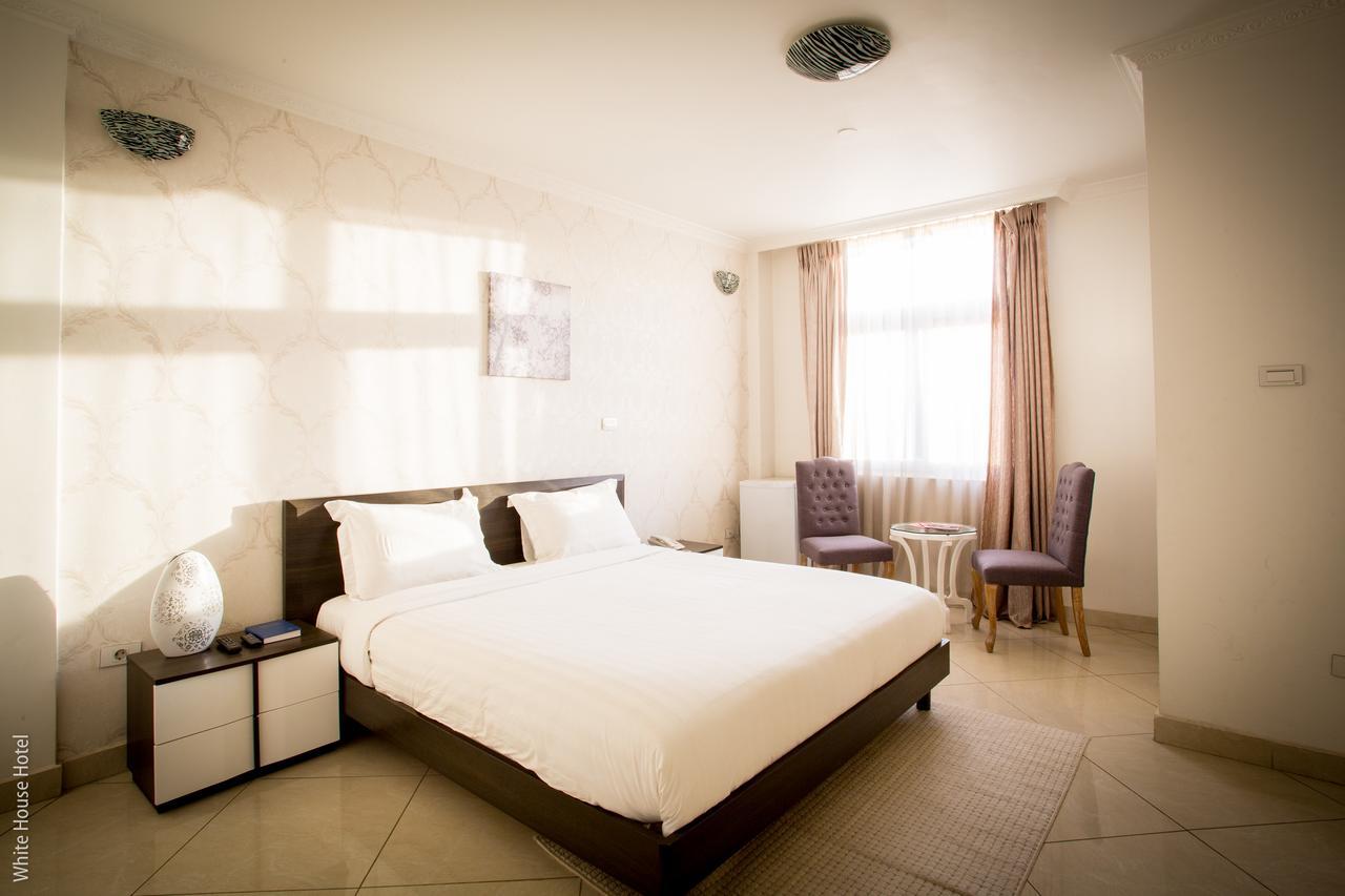 White House Addis Hotel ภายนอก รูปภาพ