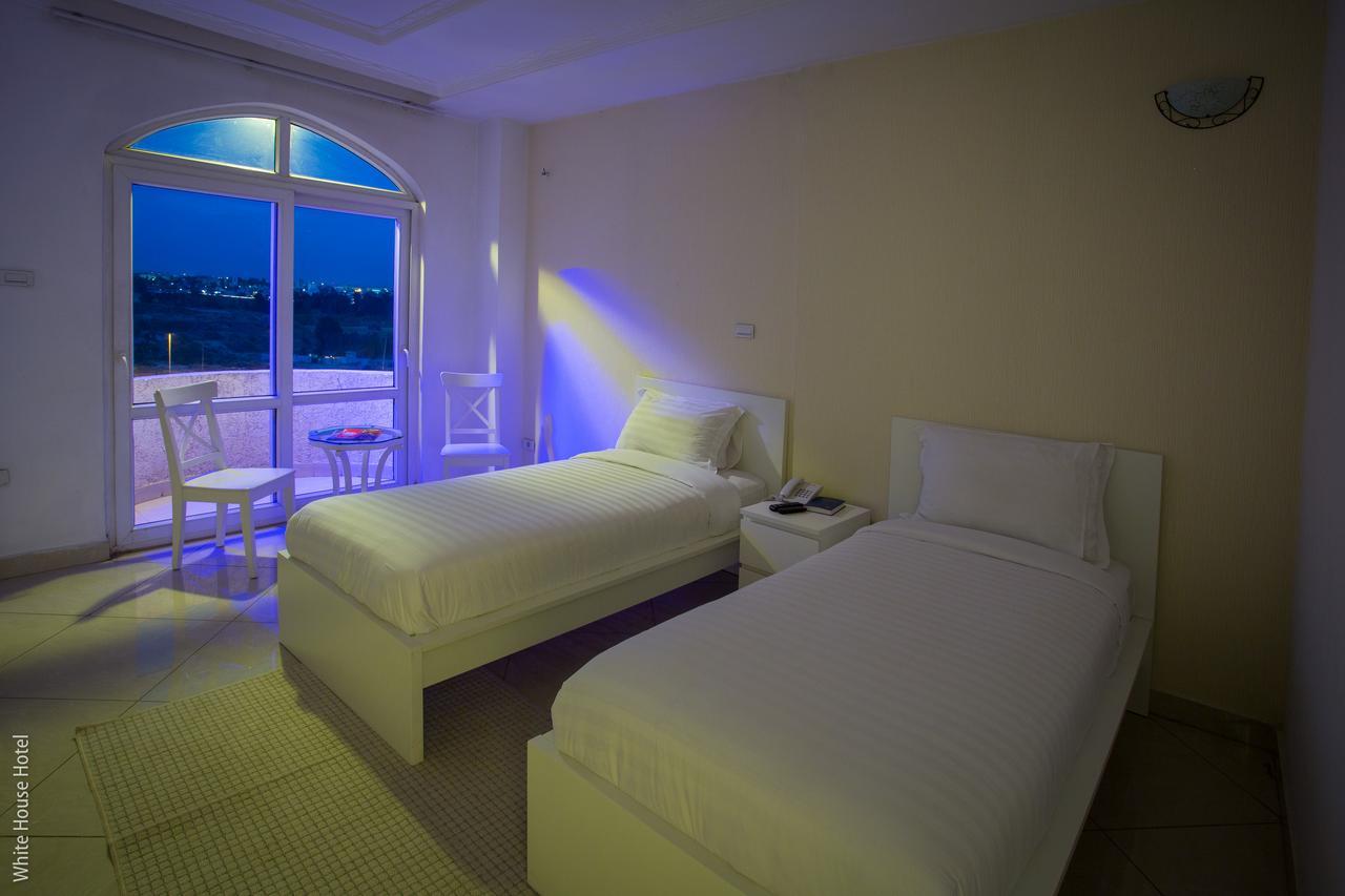 White House Addis Hotel ภายนอก รูปภาพ