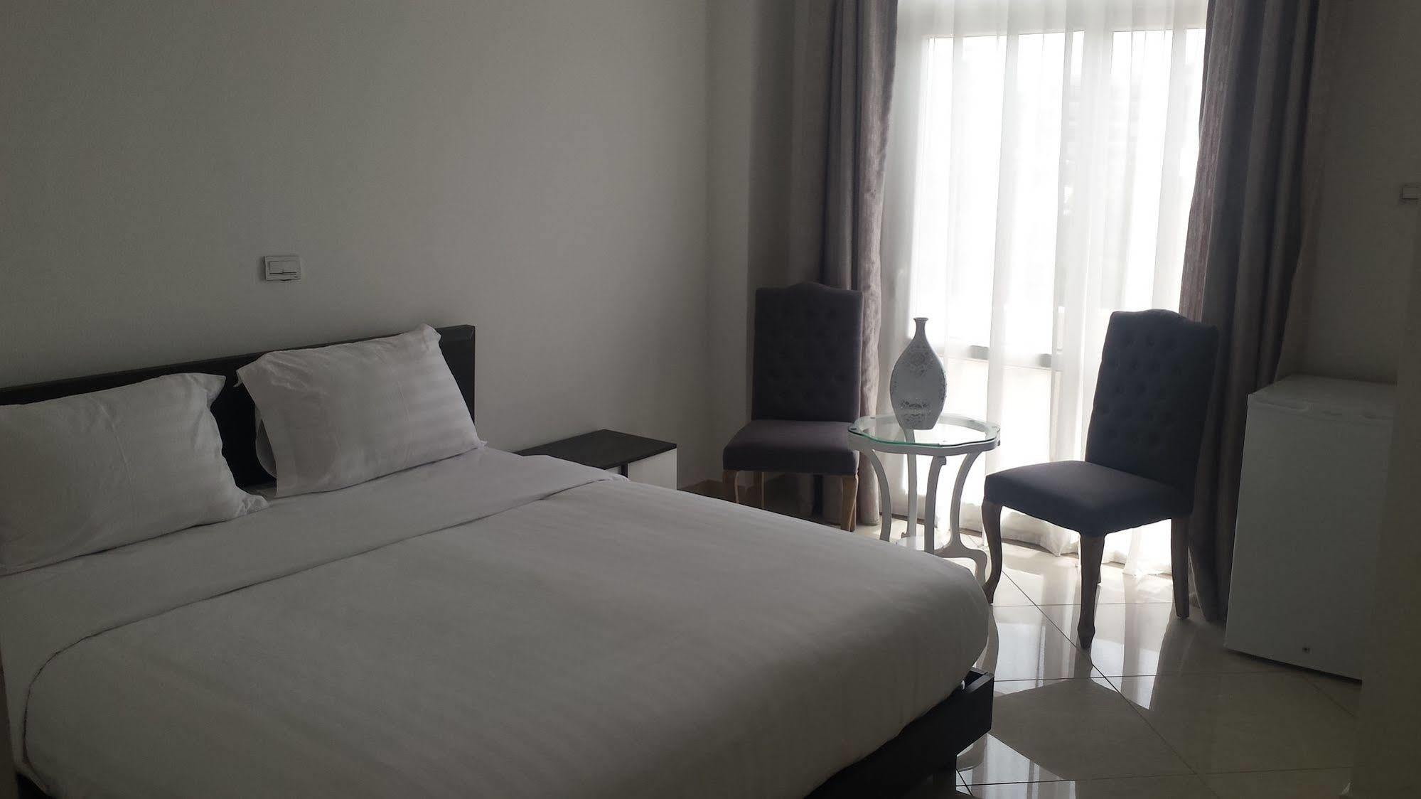 White House Addis Hotel ภายนอก รูปภาพ