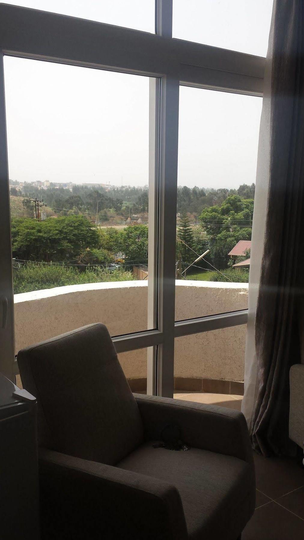 White House Addis Hotel ภายนอก รูปภาพ